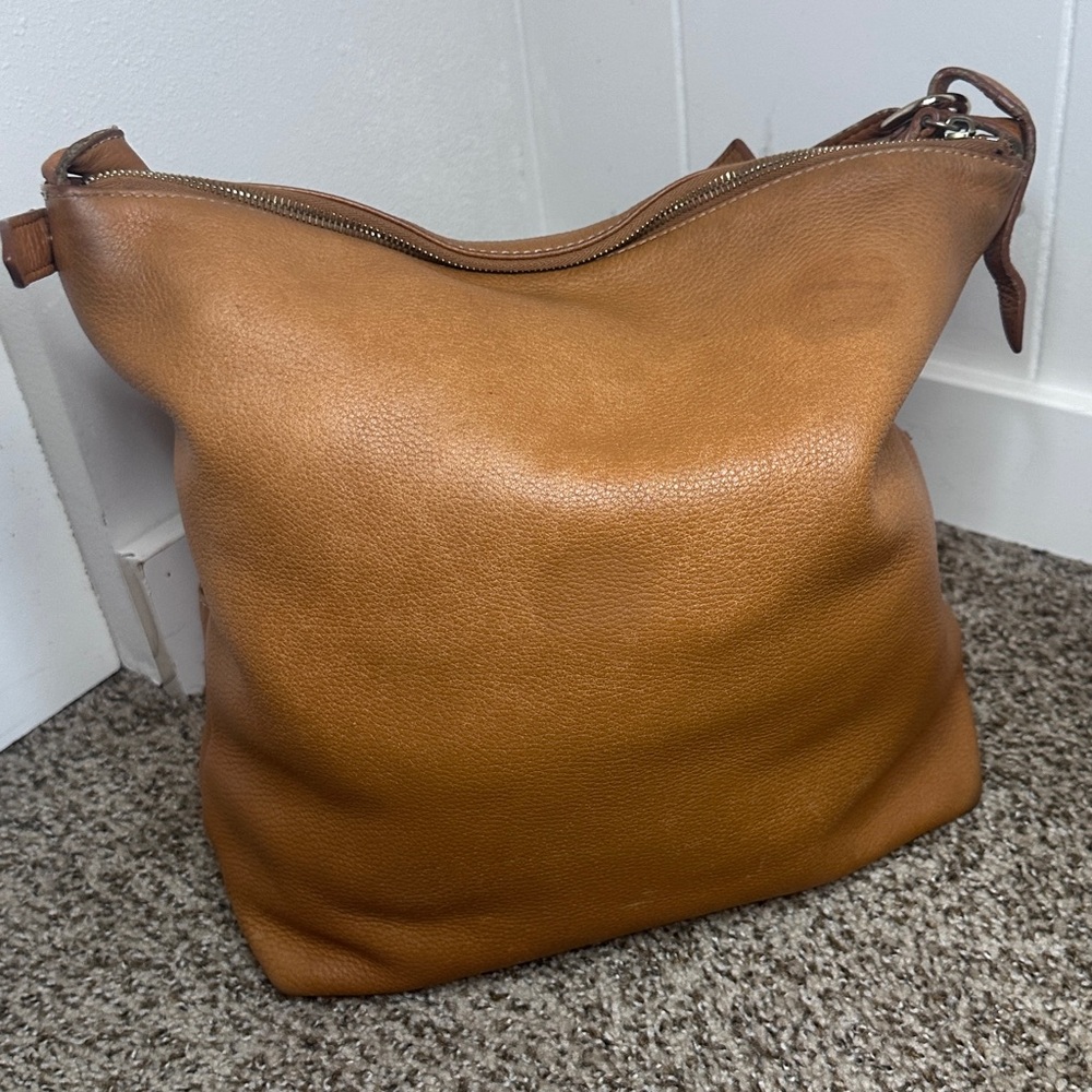 Dooney & Bourke Brown Pebbled Leather Hobo Bag Tan Camel Zip Pocket Shoulder Bag - Picture 7 of 16